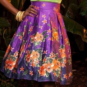 New with tag Purple Hawaiian Kinky Box skirt